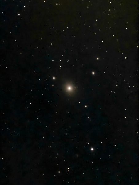 La galaxie elliptique M87 (photo de [@shager36](https://www.astroimg.com/thread/294297?shareUserId=559637651154538499&shareId=1764078847141))